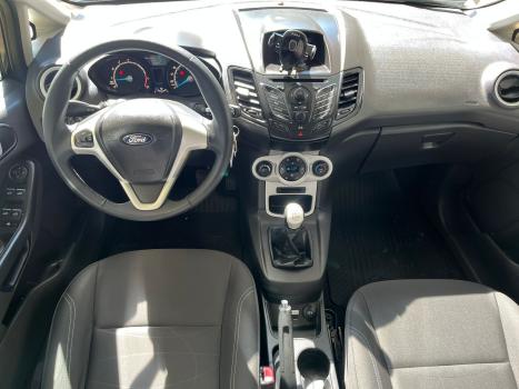 FORD Fiesta Hatch 1.6 4P, Foto 9