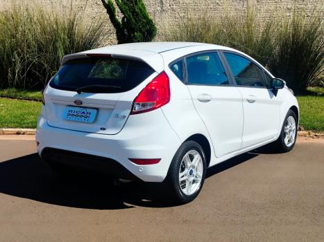 FORD Fiesta Hatch 1.6 16V 4P SEL STYLE FLEX AUTOM�TICO, Foto 4