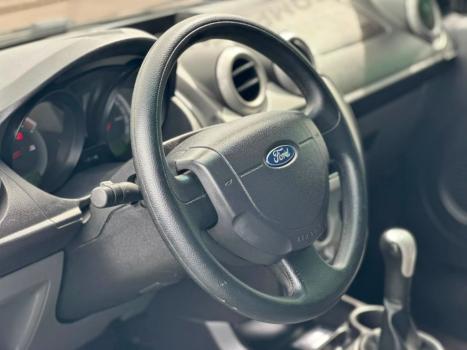 FORD Fiesta Hatch 1.0, Foto 9