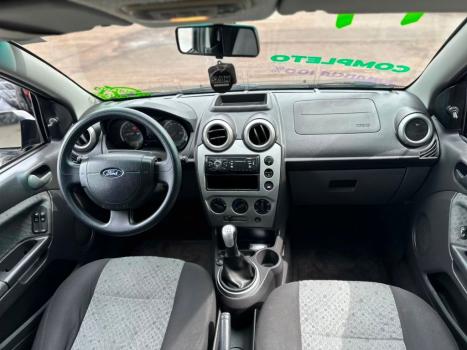 FORD Fiesta Hatch 1.0, Foto 12