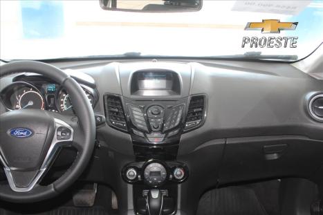 FORD Fiesta Hatch 1.6 16V 4P FLEX TITANIUM POWERSHIFT AUTOM�TICO, Foto 4