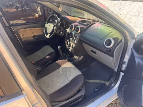 FORD Fiesta Sedan 1.6 4P FLEX, Foto 7