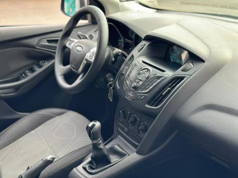 FORD Focus Hatch 1.6 16V 4P FLEX S, Foto 10 FORD Focus Hatch 1.6 16V 4P FLEX S, Foto 10