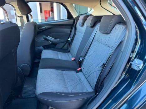 FORD Focus Hatch 1.6 16V 4P SE PLUS FLEX, Foto 14