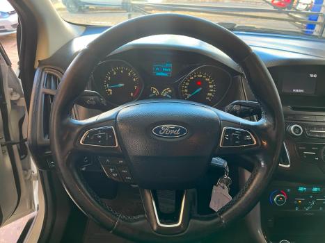 FORD Focus Hatch 1.6 16V 4P FLEX GL, Foto 12