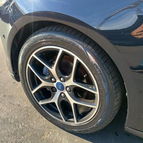 FORD Focus Hatch 2.0 16V 4P TITANIUM PLUS FLEX, Foto 10