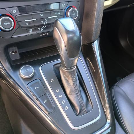 FORD Focus Hatch 2.0 16V 4P TITANIUM PLUS FLEX, Foto 14