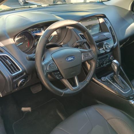 FORD Focus Hatch 2.0 16V 4P TITANIUM PLUS FLEX, Foto 16