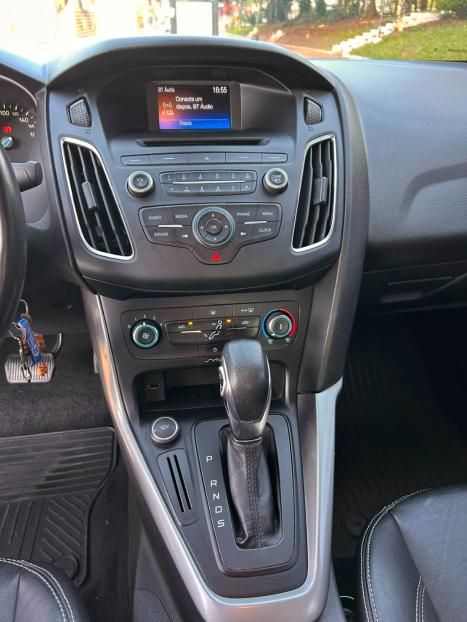 FORD Focus Hatch 2.0 16V 4P FLEX SE AUTOM�TICO, Foto 13