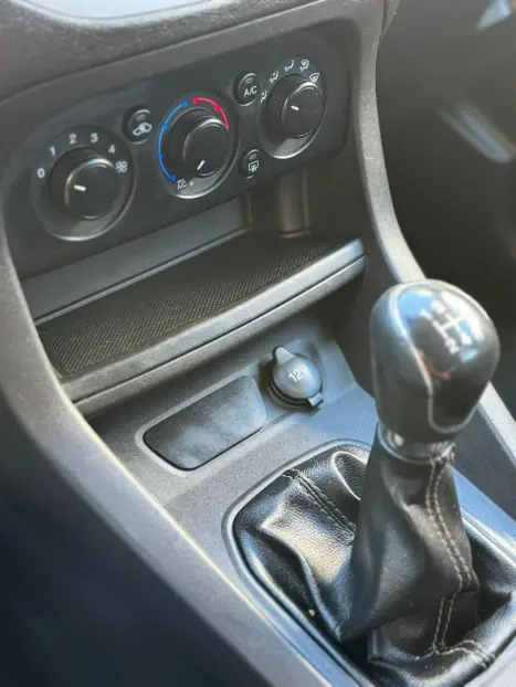 FORD Ka Hatch 1.0, Foto 10