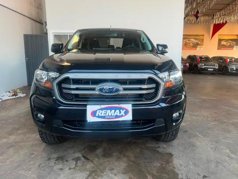 FORD Ranger 2.0 4P TURBO DIESEL BLACK CABINE DUPLA AUTOM�TICO, Foto 2