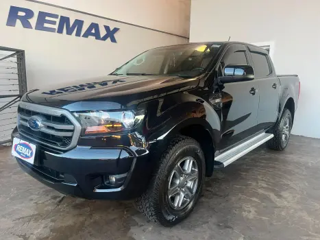 FORD Ranger 2.0 4P TURBO DIESEL BLACK CABINE DUPLA AUTOM�TICO, Foto 4