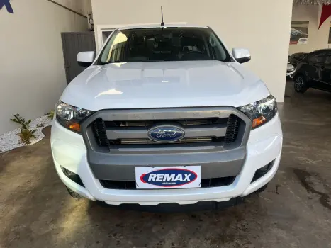 FORD Ranger 2.2 16V XLS DIESEL CABINE DUPLA AUTOM�TICO, Foto 3