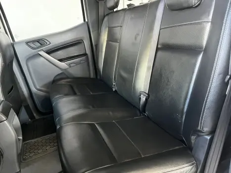 FORD Ranger 2.2 16V XLS DIESEL CABINE DUPLA AUTOM�TICO, Foto 9