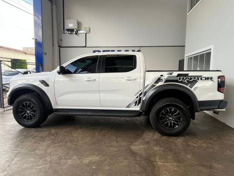FORD Ranger 3.0 V6 24V CABINE DUPLA RAPTOR 4X4 AUTOM�TICO, Foto 4