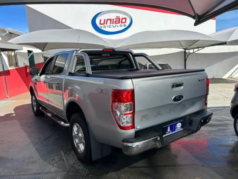 FORD Ranger 3.2 20V XLT 4X4 CABINE DUPLA TURBO DIESEL AUTOM�TICO, Foto 4