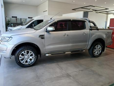 FORD Ranger 3.2 20V XLT 4X4 CABINE DUPLA TURBO DIESEL AUTOM�TICO, Foto 3