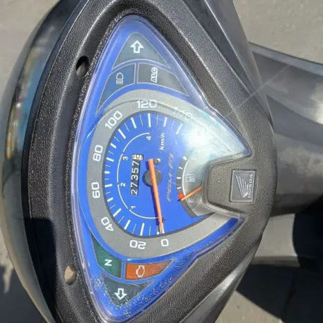 HONDA Biz 125 ES, Foto 10