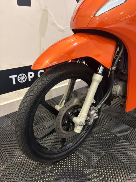 HONDA Biz 125 EX, Foto 6