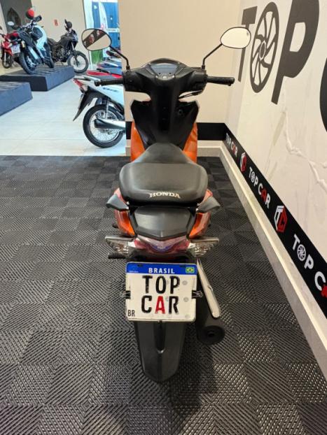 HONDA Biz 125 EX, Foto 8
