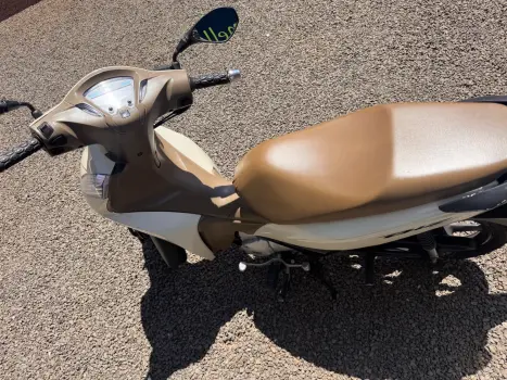 HONDA Biz 125 FLEX, Foto 5