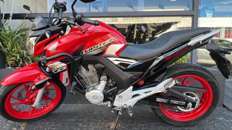 HONDA CB 250 F Twister , Foto 2