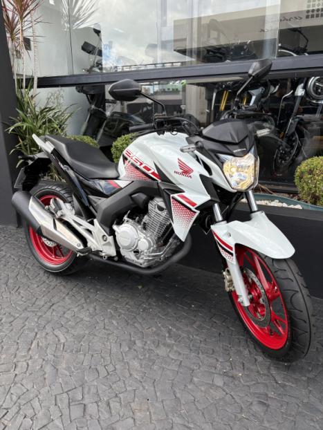 HONDA CB 250 F Twister FLEXONE, Foto 3