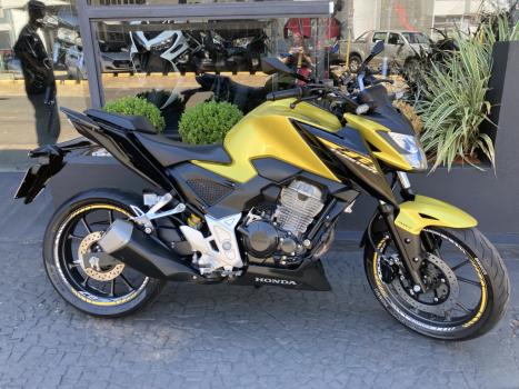 HONDA CB 300 F Twister FLEX ABS, Foto 1