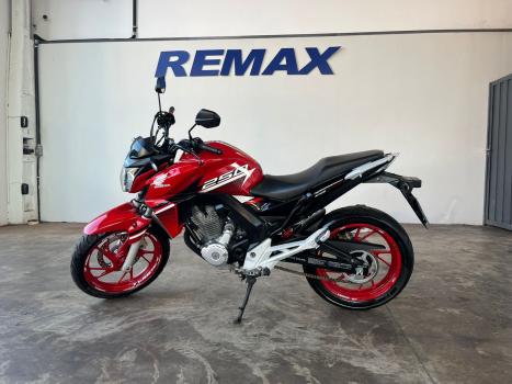 HONDA CB 300 F Twister FLEX ABS, Foto 3