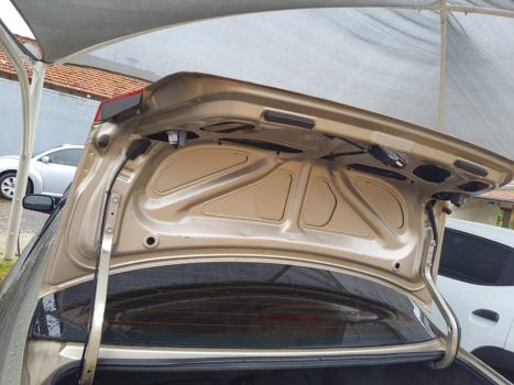 HONDA Civic 1.7 16V 4P LX, Foto 7