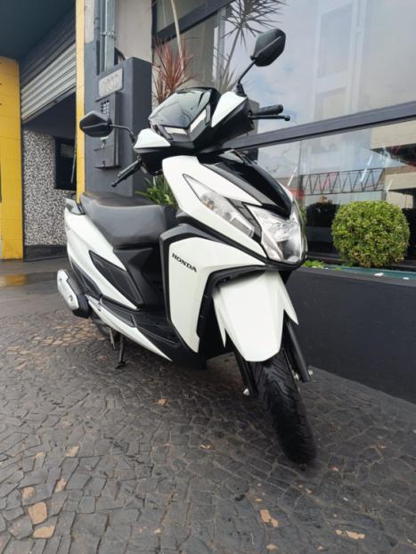 HONDA Elite 125 , Foto 3