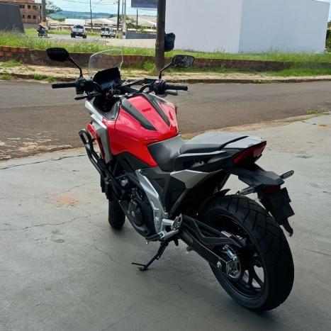 HONDA NC 750 X ABS, Foto 3