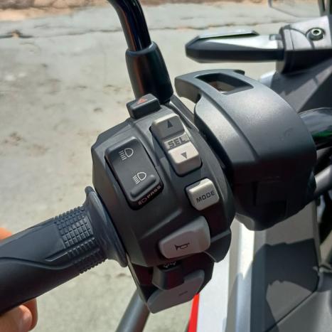 HONDA NC 750 X ABS, Foto 6