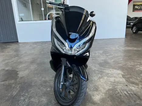 HONDA PCX 150 DLX, Foto 2