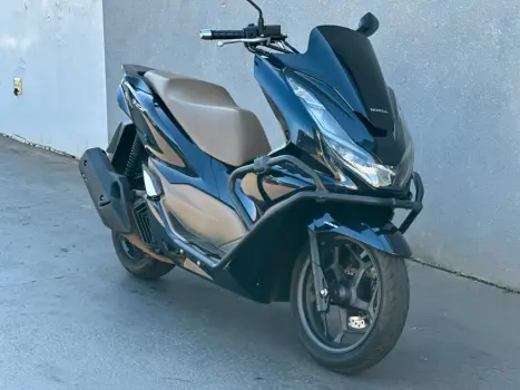 HONDA PCX 160 DLX ABS, Foto 2