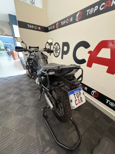 HONDA XRE 300 ABS, Foto 5