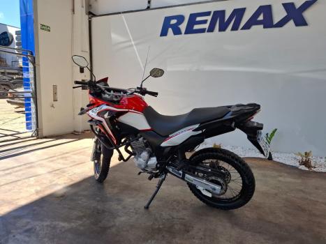 HONDA XRE 300 ABS, Foto 2