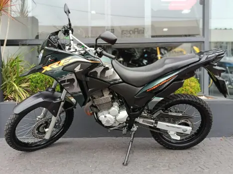 HONDA XRE 300 ADVENTURE, Foto 2