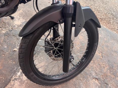 HONDA XRE 300 ADVENTURE, Foto 8