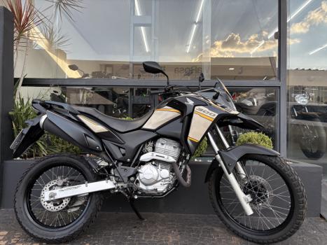 HONDA XRE 300 ADVENTURE, Foto 1
