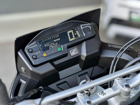 HONDA XRE 300 ADVENTURE, Foto 6