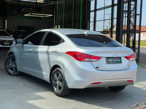 HYUNDAI Elantra 2.0 16V 4P FLEX GLS AUTOM�TICO, Foto 3