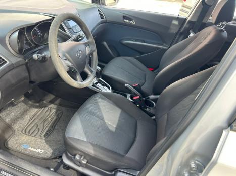 HYUNDAI HB 20 Hatch 1.6 16V 4P FLEX COMFORT PLUS AUTOM�TICO, Foto 8