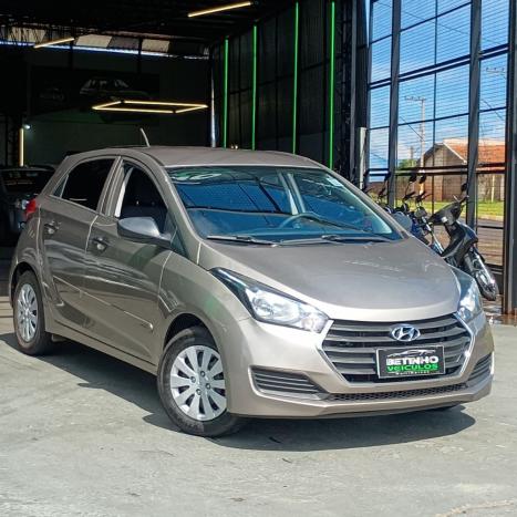 HYUNDAI HB 20 Sedan 1.0 12V 4P FLEX COMFORT PLUS, Foto 2