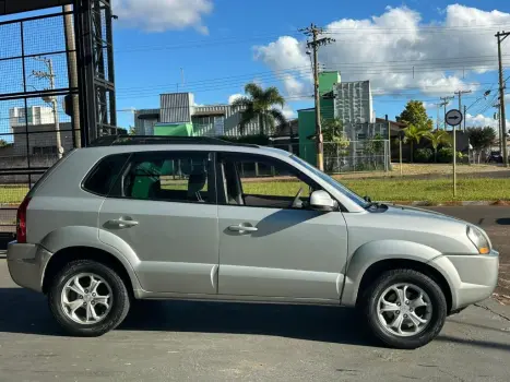HYUNDAI Tucson 2.0 16V 4P GL AUTOM�TICO, Foto 6