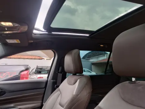 JEEP Commander 1.3 16V 4P FLEX T270 OVERLAND TURBO AUTOMTICO, Foto 14