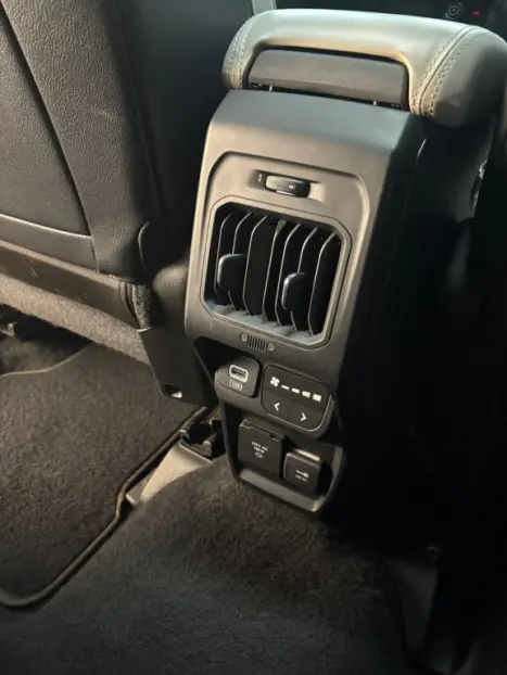 JEEP Commander 1.3 16V 4P FLEX T270 LONGITUDE TURBO AUTOMTICO, Foto 17