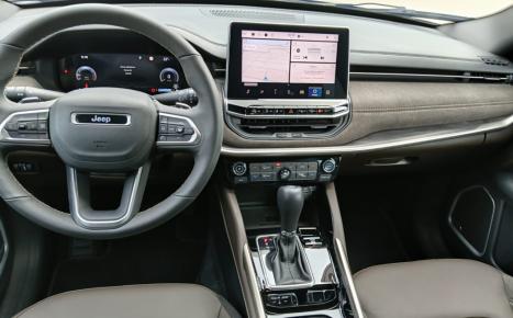 JEEP Commander 1.3 16V 4P FLEX T270 OVERLAND TURBO AUTOMÁTICO AT6, Foto 9
