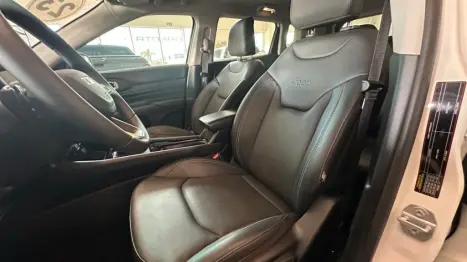 JEEP Compass 2.0 16V 4P 350 LONGITUDE 4X4 TURBO DIESEL AUTOM�TICO, Foto 11