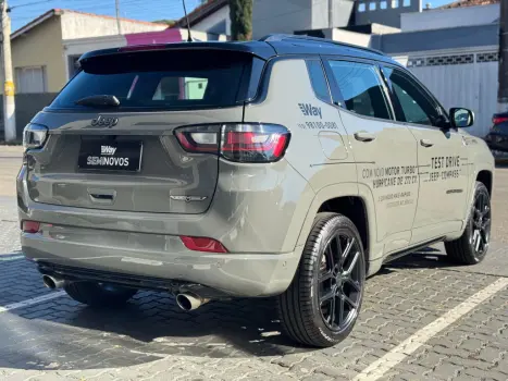 JEEP Compass 2.0 16V 4P HURRICANE 4 TURBO BLACKHAWK AUTOM�TICO AT9, Foto 4